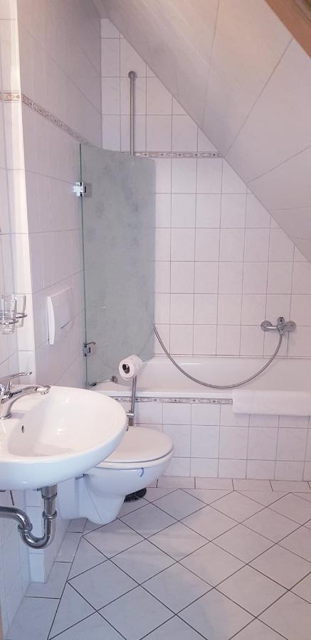 Restaurant Und Pension Zur Nassen Ecke Wittenbeck Quarto foto